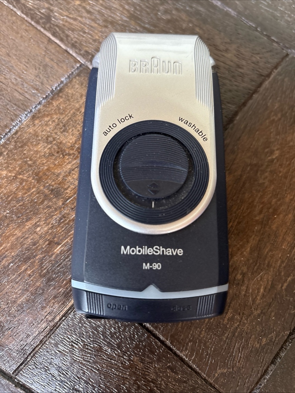 Braun Electric Razor M90 Washable Mobile Shaver